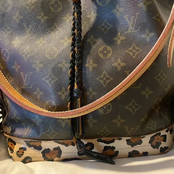 Louis Vuitton Monogram Brown and Tan Backpack - Picture 2 of 9